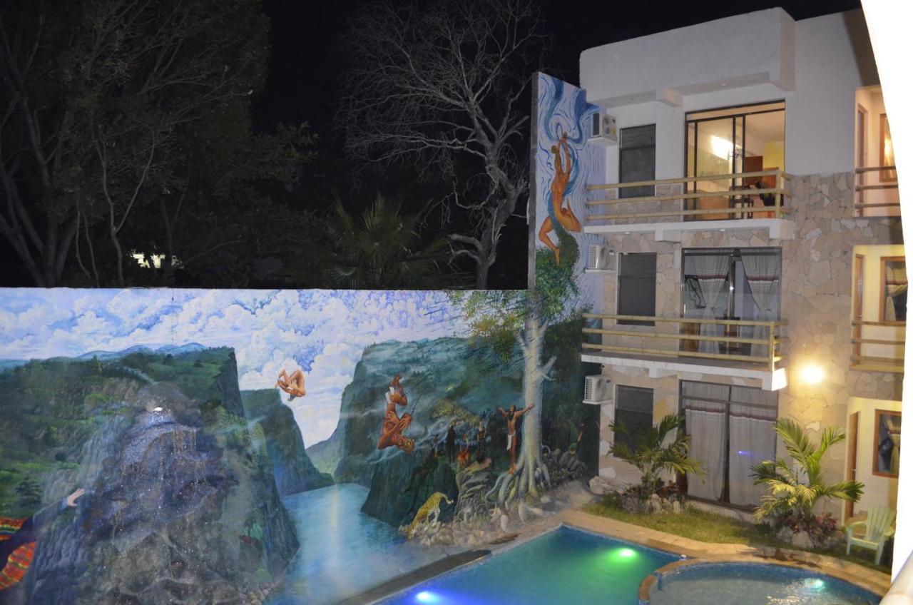 Axkan Arte Hotel Tuxtla 툭스틀라 외부 사진